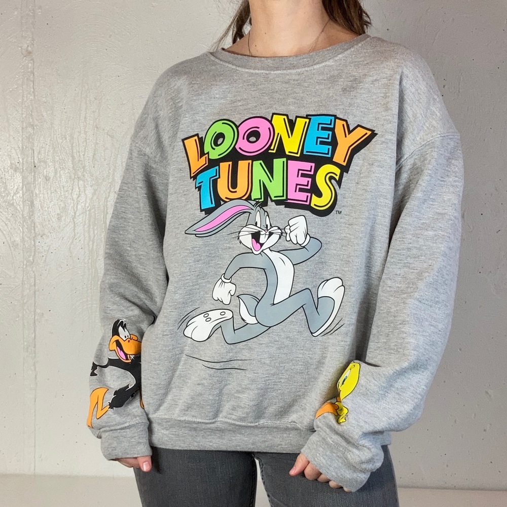 Bright Looney Tunes Bugs Bunny + Daffy + Tweety Bird Crewneck Gray Sweatshirt